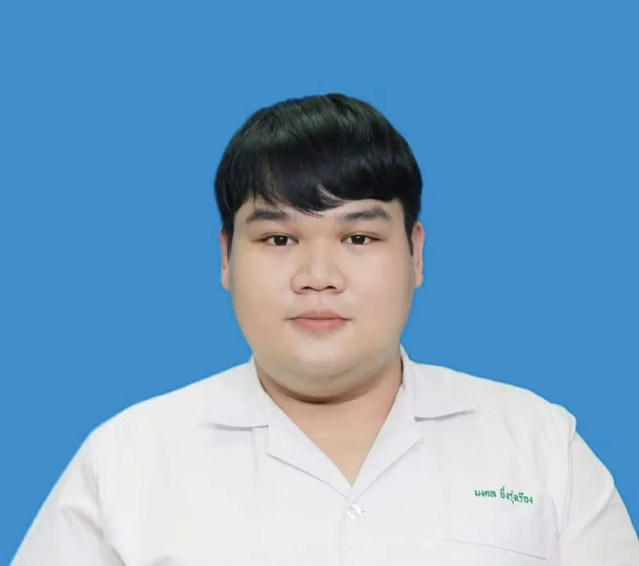 ภาพ นายแพทย์มงคล ยิ่งรุ่งเรือง